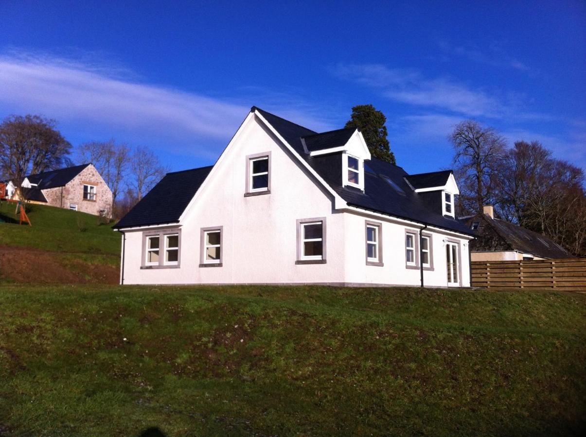דינגוול Highland Farm Cottages מראה חיצוני תמונה